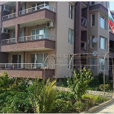 בורגאס Dimitrov Apartments מראה חיצוני תמונה