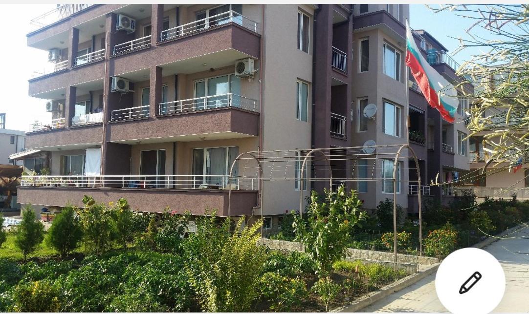 בורגאס Dimitrov Apartments מראה חיצוני תמונה