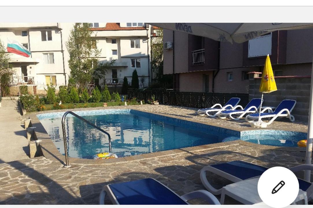 בורגאס Dimitrov Apartments מראה חיצוני תמונה