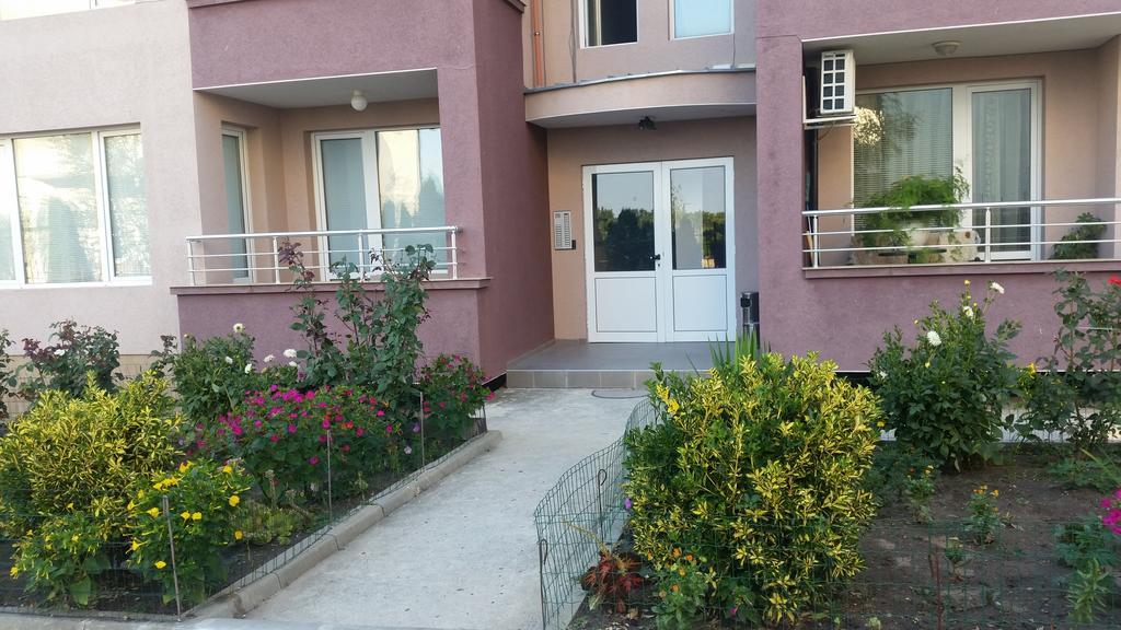 בורגאס Dimitrov Apartments מראה חיצוני תמונה